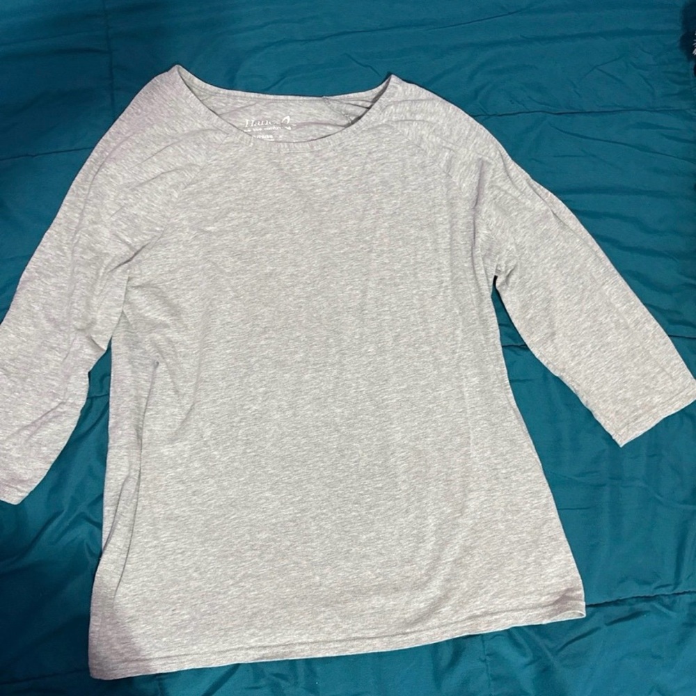 Everyday Women's 3/4 Sleeve Top - Light Gray